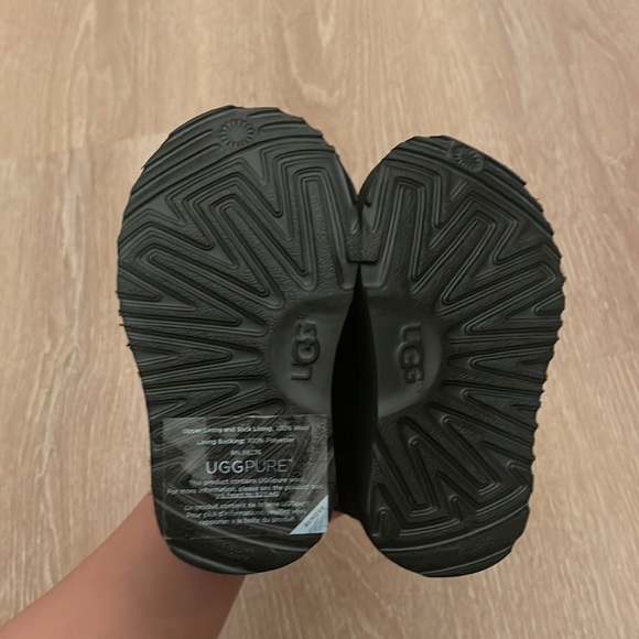 UGG (KIDS) CLASSIC II WEATHER SHORT - Picture 8 of 8